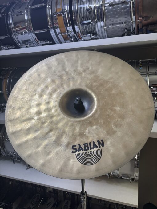 Sabian HHX Evolution Ride 21” (Semi Novo) - Image 2