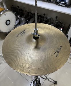 Hi Hat Zildjian New Beat 14” (Semi Novo)