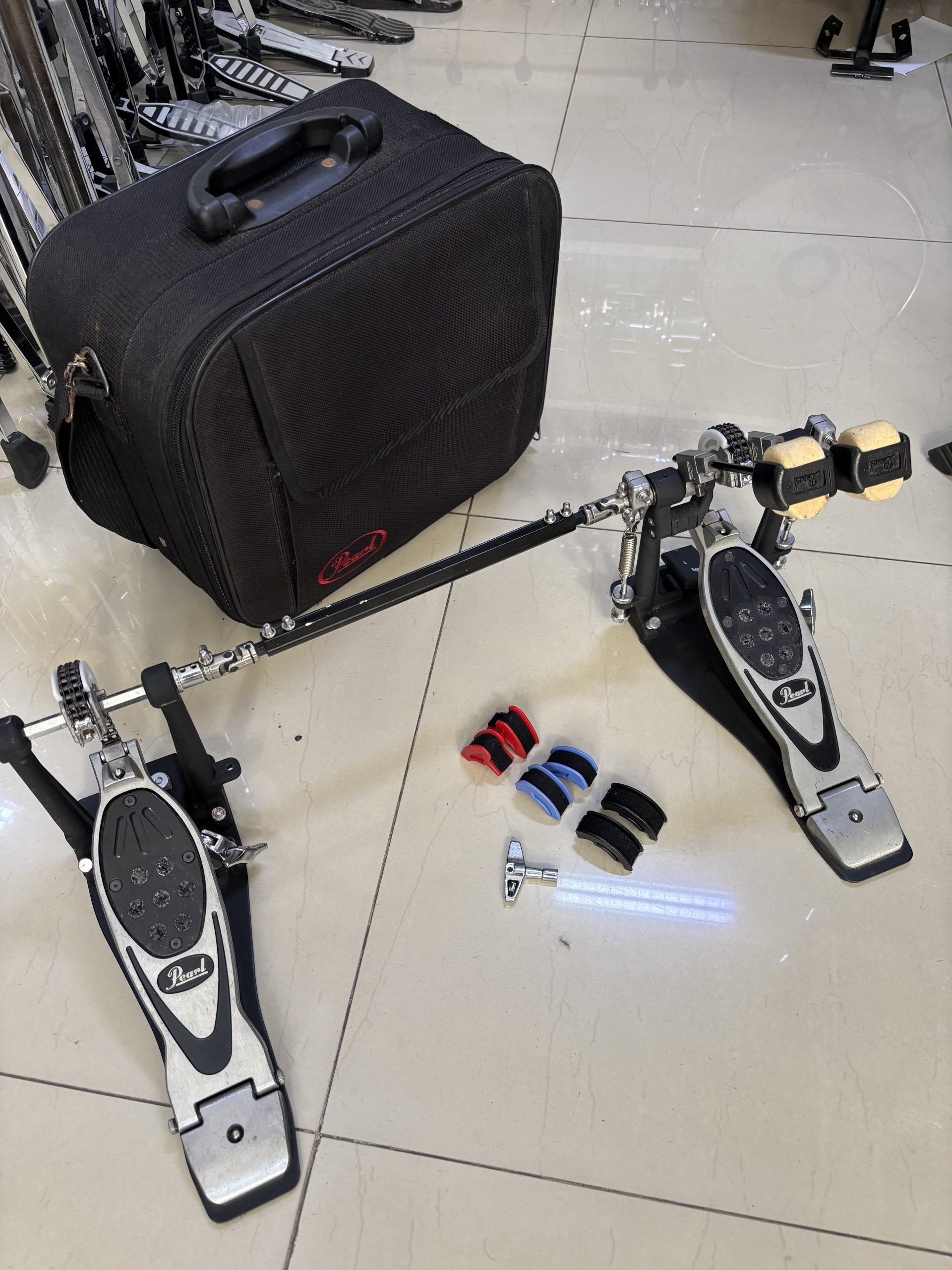 Pedal Duplo Pearl Eliminator + Semi Case + Polias (Semi Novo) - Imagem 2