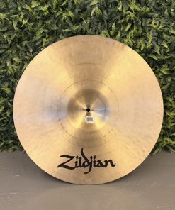 Alternative view of Prato Zildjian K Dark Thin Crash 18” (Seminovo)
