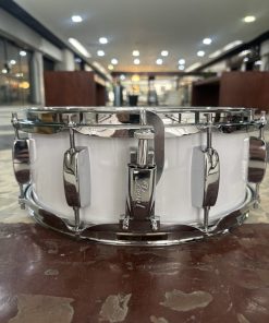 Alternative view of Caixa Pearl Roadshow 13 x 5”